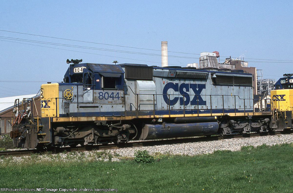 CSX 8044